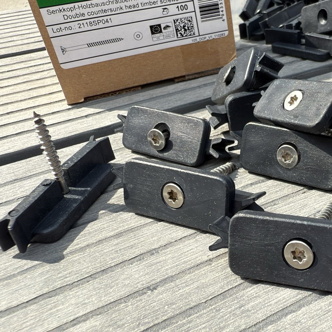 WPC Clips 7 mm WPC Klammer Montageclips Uni Terrassenclips 11 WPC Clips WPC Klammer Montageclips 7 5 7 DAREXg