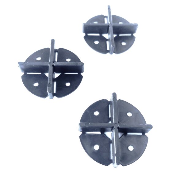 Fugenkreuze fuer Terrassenplatten mit Bodenplatte 3 scaled