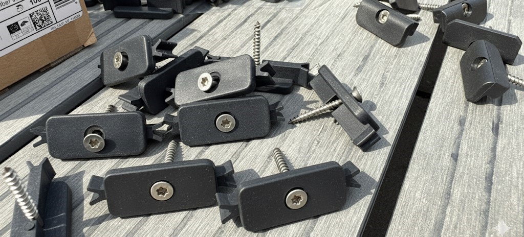 WPC Clips 7 mm Befestigungsclips für Terrassendielen Für die Montage von WPC Terrassendielen DAREX start end